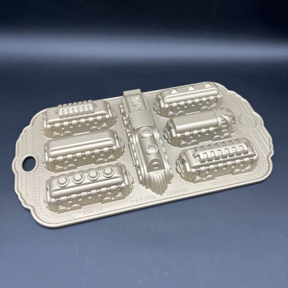 Nordic Ware Nordic Express Train Gold Cakelet Mini Cake Baking Pan Mold USA
